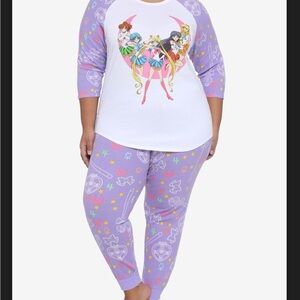 Hot Topic Sailor Moon Pajama Set - Purple and White